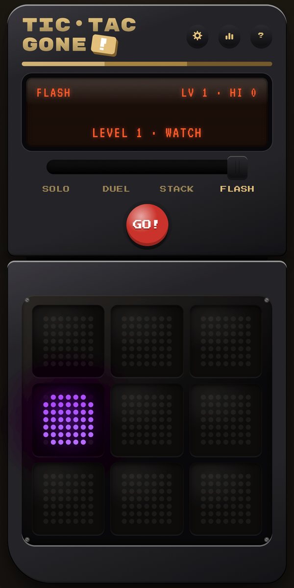 FLASH on the noir shell: one square lights up violet, level 1, watch